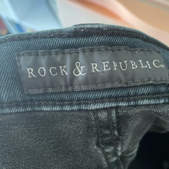 Rock & Republic black stretch skinny jeans - Picture 4 of 5